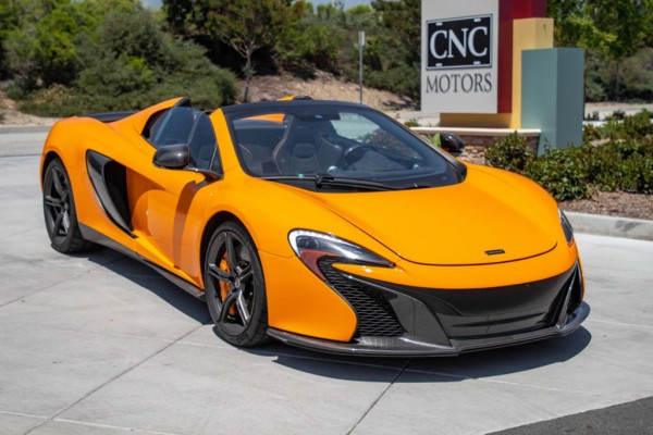 McLaren 650S